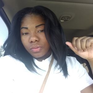 Meet your Posher, Mykia